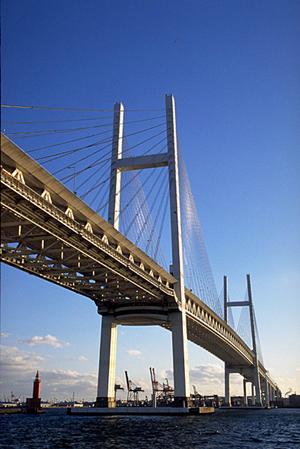 愛媛県で高級車をレンタルできるレンタカーサービス